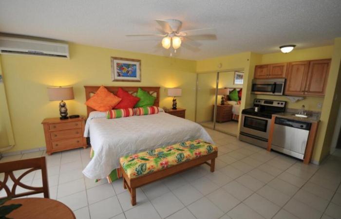 The Atrium Beach Resort And Spa, Ascend Hotel Collection Simpson Bay Extérieur photo